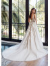 Beaded 3D Floral Appliques Shimmering Tulle Newly Arrival Wedding Dress